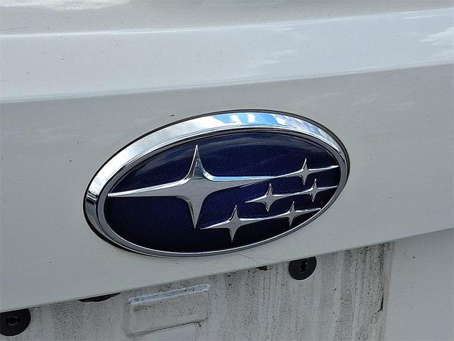 Photo of 2023 Crystal White Pearl Subaru Forester