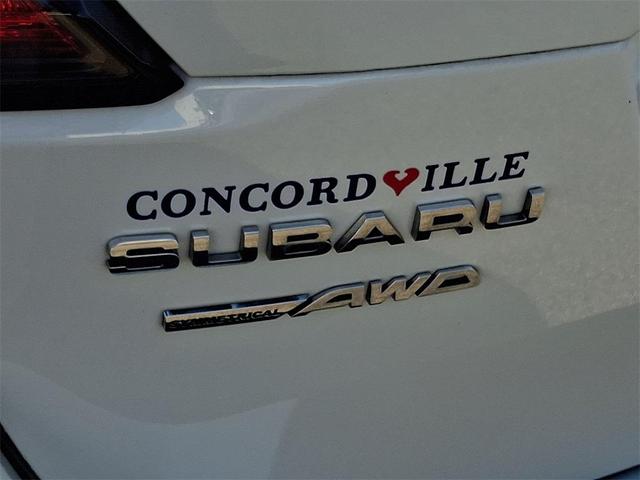 Photo of 2020 Crystal White Pearl Subaru Outback