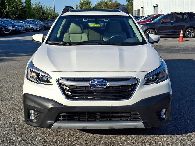 Photo of 2020 Crystal White Pearl Subaru Outback