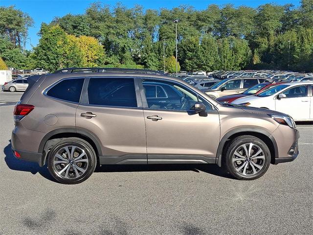 Photo of 2022 Bronze Subaru Forester