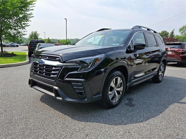 Photo of 2024 Crystal Black Silica Subaru Ascent