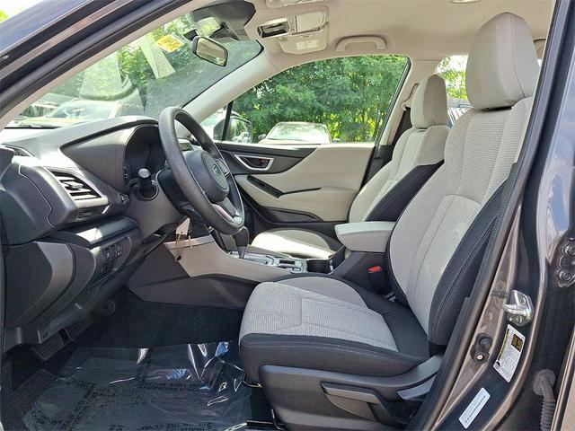 Photo of 2022 Magnetite Gray Metallic Subaru Forester