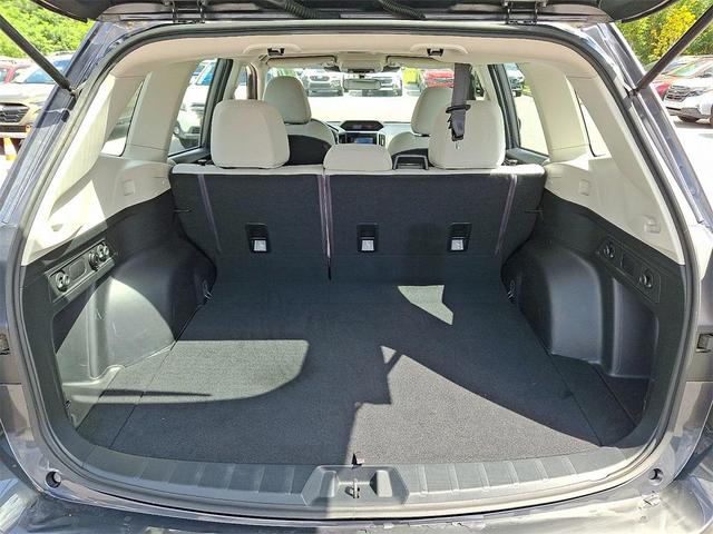Photo of 2022 Magnetite Gray Metallic Subaru Forester