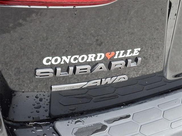 Photo of 2023 Crystal Black Silica Subaru Crosstrek