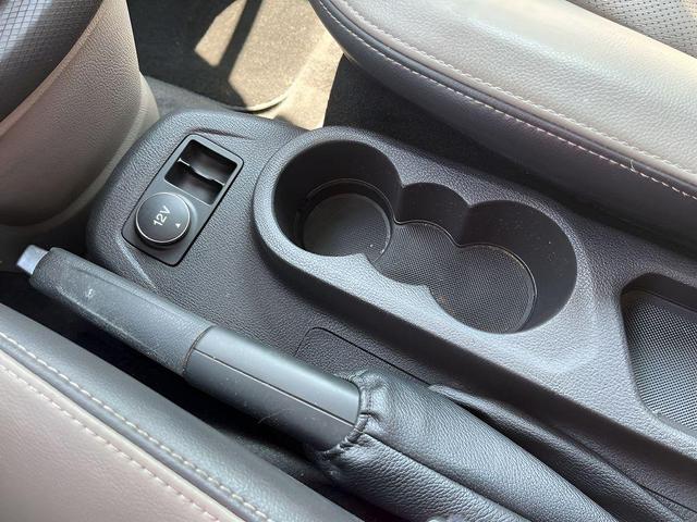 Photo of 2015 Frozen White Ford Transit Connect