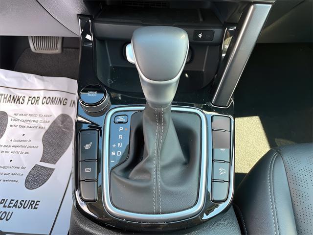 Photo of 2024 Dark Ocean Blue Kia Seltos