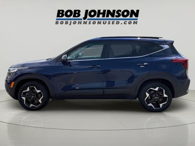 Photo of 2024 Dark Ocean Blue Kia Seltos