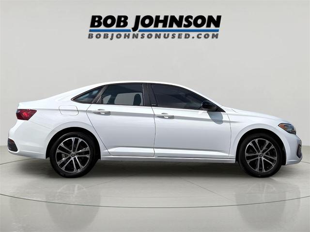 Photo of 2023 Nl26405 Volkswagen Jetta