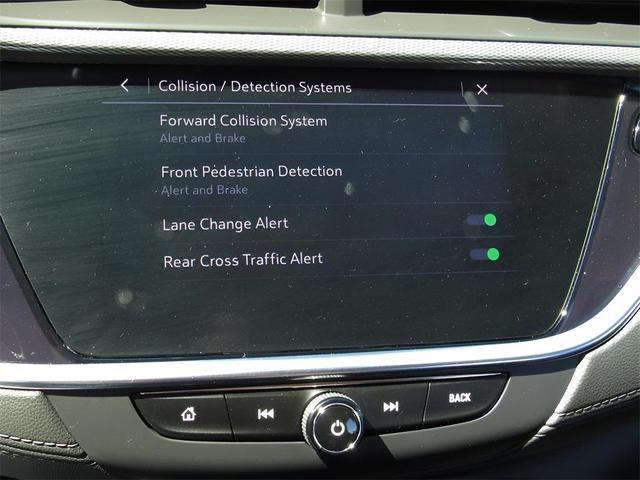 Photo of 2022 Summit White Buick Encore GX