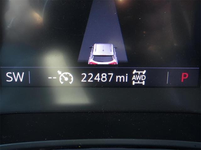 Photo of 2022 Summit White Buick Encore GX