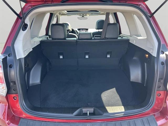 Photo of 2017 Venetian Red Pearl Subaru Forester