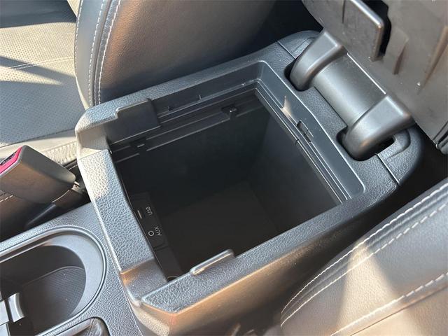 Photo of 2017 Venetian Red Pearl Subaru Forester