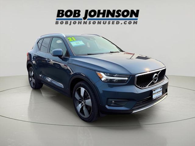 2021 Volvo XC40