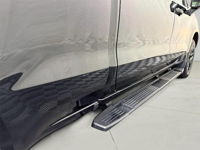 Photo of 2022 Black Chevrolet Silverado 1500