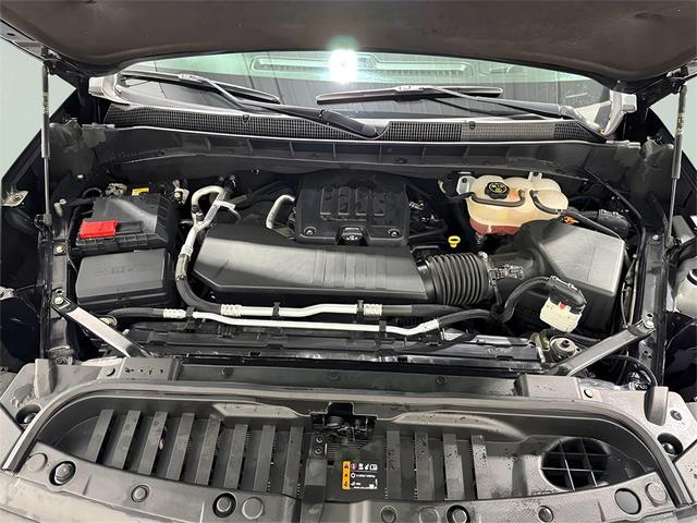Photo of 2022 Black Chevrolet Silverado 1500