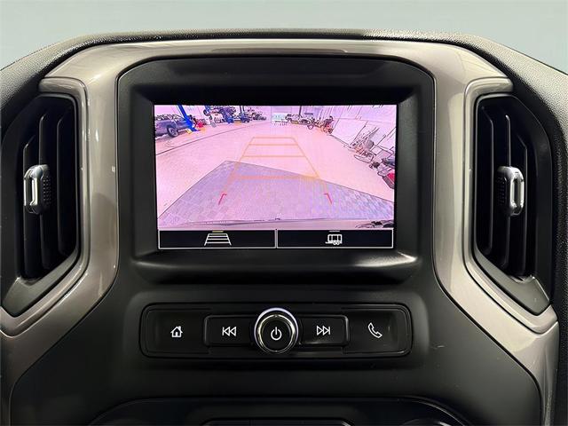 Photo of 2022 Black Chevrolet Silverado 1500