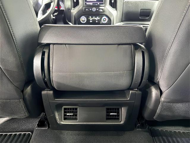 Photo of 2022 Black Chevrolet Silverado 1500