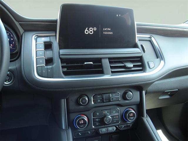 Photo of 2023 Summit White Chevrolet Tahoe