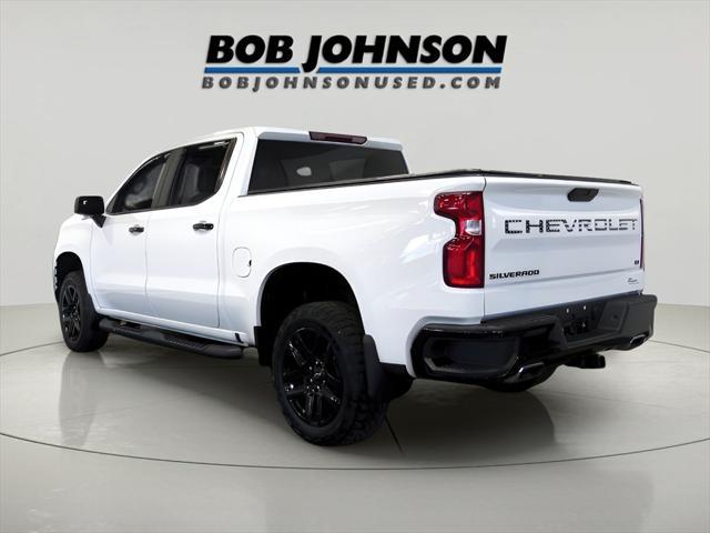 Photo of 2022 Summit White Chevrolet Silverado 1500