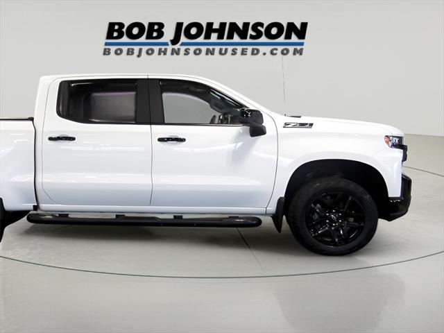 Photo of 2022 Summit White Chevrolet Silverado 1500