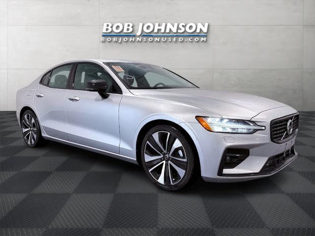 2022 Volvo S60