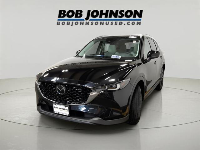 Photo of 2022 Jet Black Mica Mazda CX-5