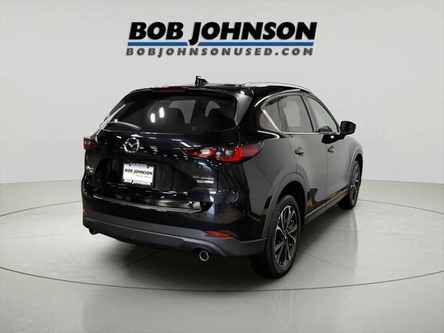 Photo of 2022 Jet Black Mica Mazda CX-5