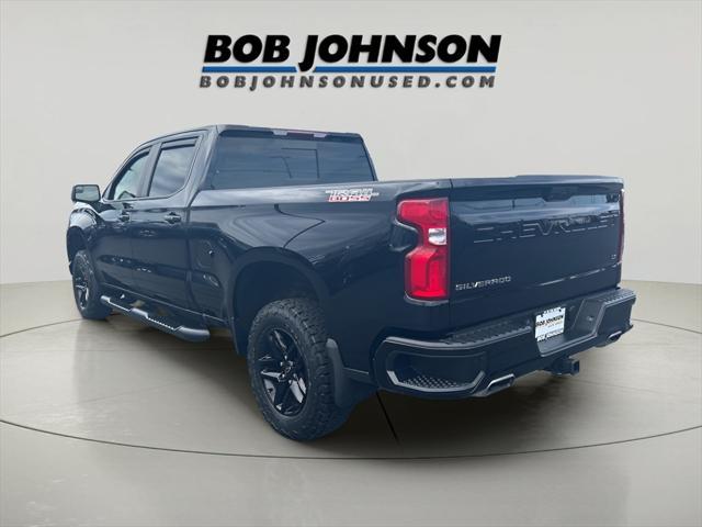 Photo of 2019 Black Chevrolet Silverado 1500