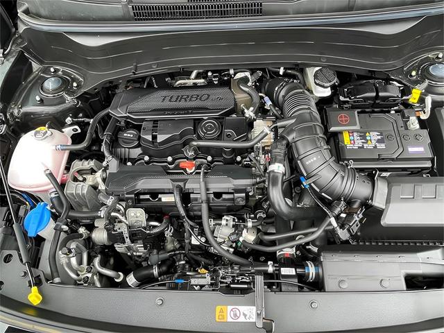Photo of 2024 Fusion Black Kia Seltos