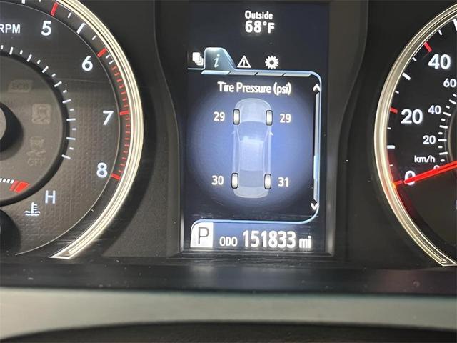 Photo of 2015 Gray Toyota Camry