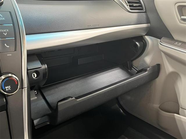 Photo of 2015 Gray Toyota Camry