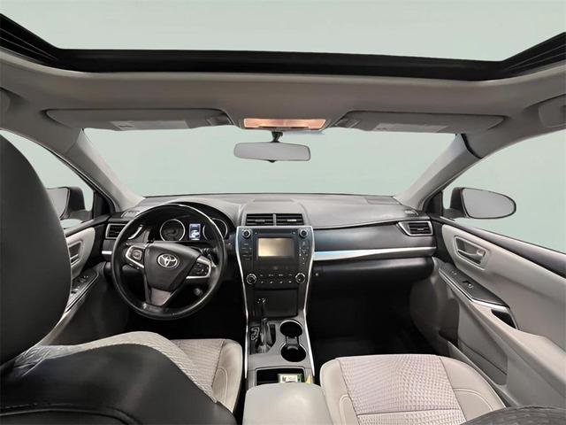 Photo of 2015 Gray Toyota Camry