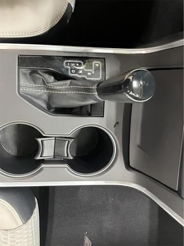 Photo of 2015 Gray Toyota Camry