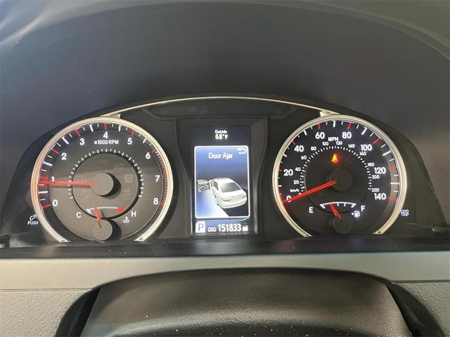Photo of 2015 Gray Toyota Camry