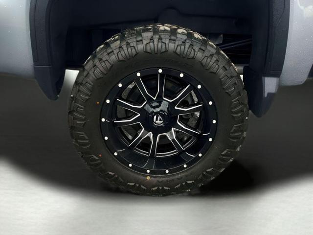 Photo of 2024 Sterling Metallic GMC Sierra 1500