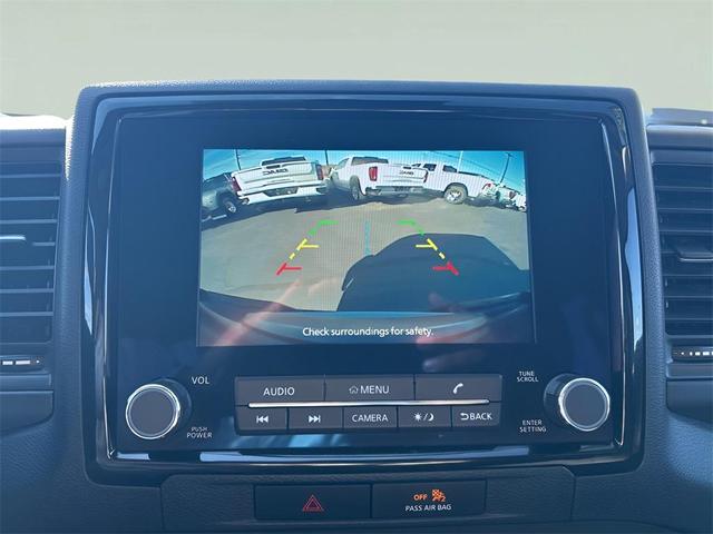 Photo of 2022 Super Black Nissan Frontier