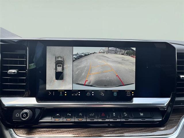 Photo of 2023 Summit White Chevrolet Silverado 1500