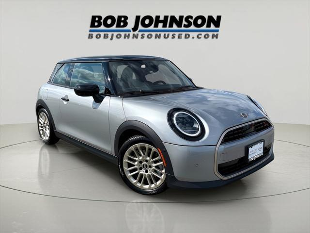 2025 MINI Hardtop