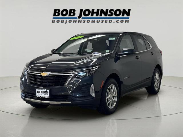 Photo of 2022 Iron Gray Metallic Chevrolet Equinox