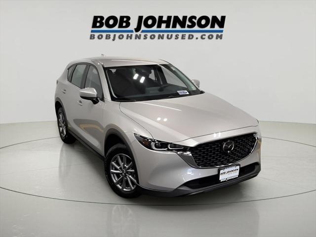 Photo of 2025 Platinum Quartz Metallic Mazda CX-5