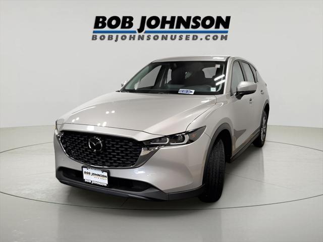 Photo of 2025 Platinum Quartz Metallic Mazda CX-5