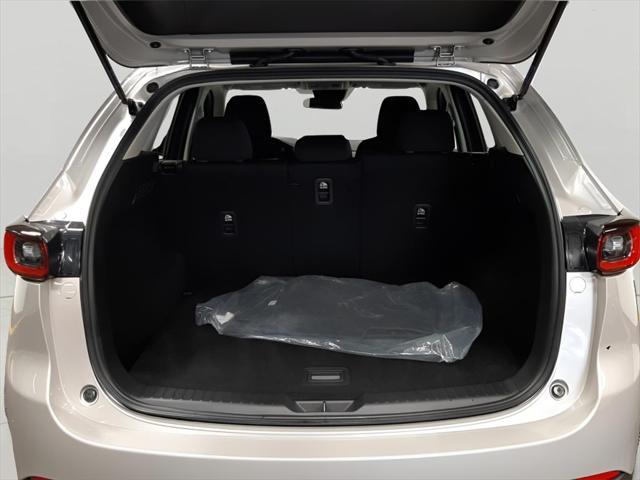 Photo of 2025 Platinum Quartz Metallic Mazda CX-5