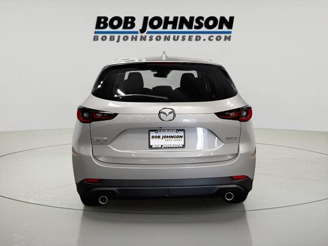 Photo of 2025 Platinum Quartz Metallic Mazda CX-5