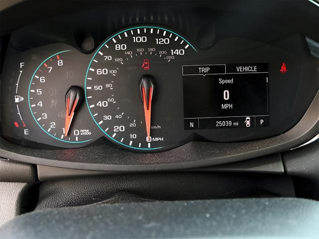 Photo of 2022 Silver Ice Metallic Chevrolet Trax