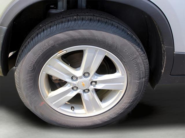Photo of 2022 Silver Ice Metallic Chevrolet Trax