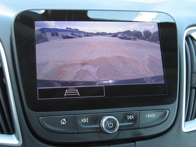 Photo of 2022 Mosaic Black Metallic Chevrolet Malibu