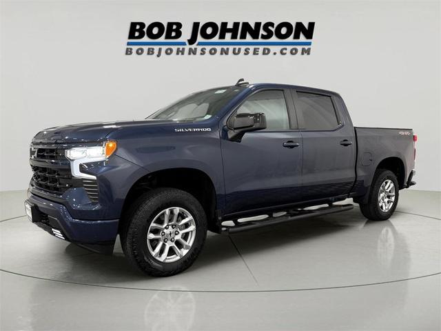 Photo of 2022 Northsky Blue Metallic Chevrolet Silverado 1500