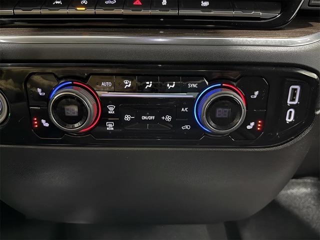 Photo of 2022 Northsky Blue Metallic Chevrolet Silverado 1500