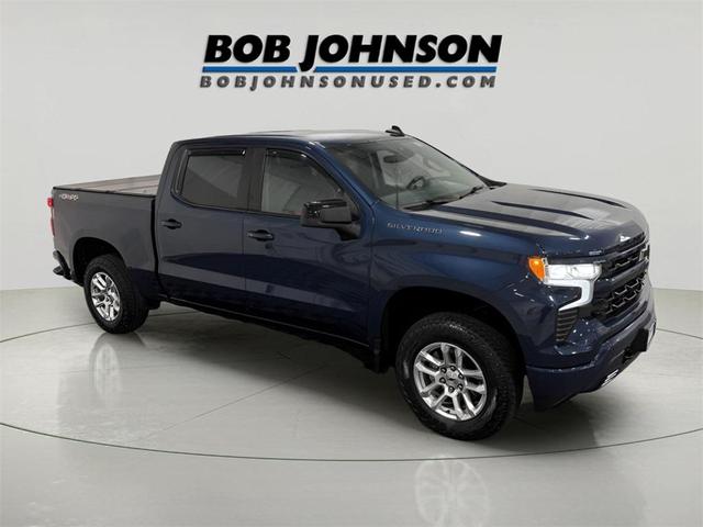 Photo of 2022 Northsky Blue Metallic Chevrolet Silverado 1500