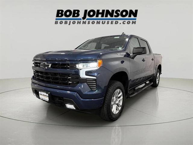 Photo of 2022 Northsky Blue Metallic Chevrolet Silverado 1500